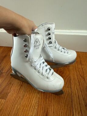 Jackson 150 White Girls Figure Skates 13J